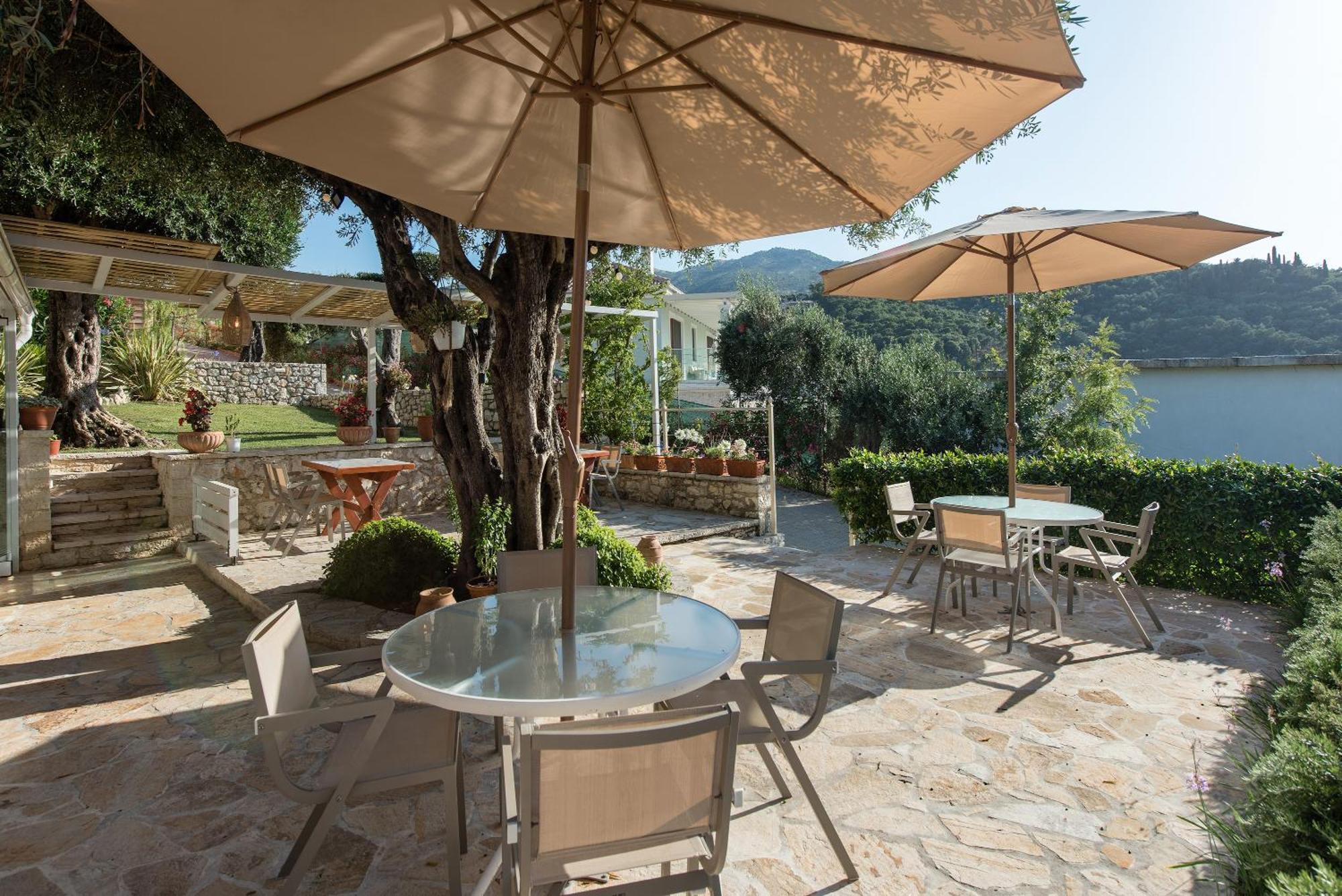 Hill Lofos Hotel Kassiopi Exterior foto